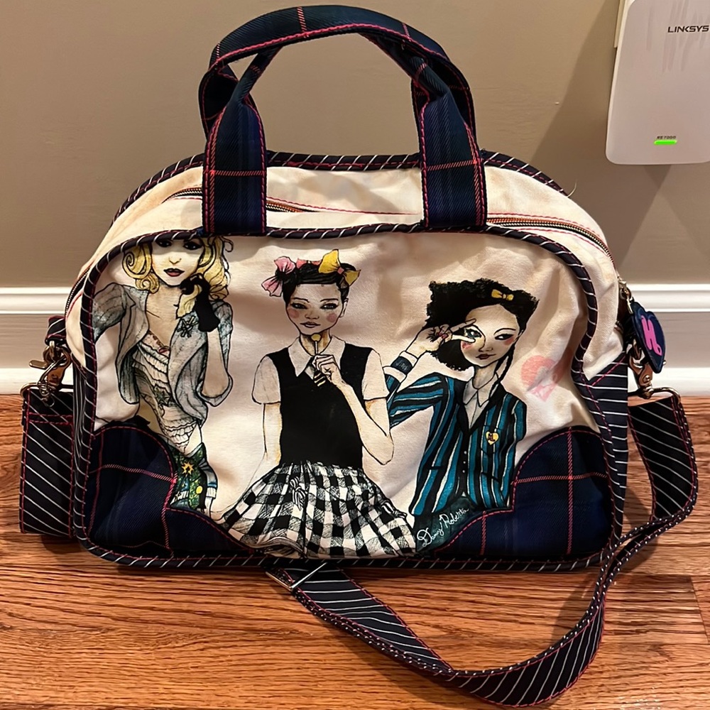 Harajuku Lovers by Gwen Stefani Travel Bag